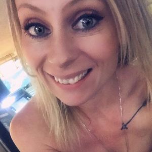 Meet your Posher, Danna